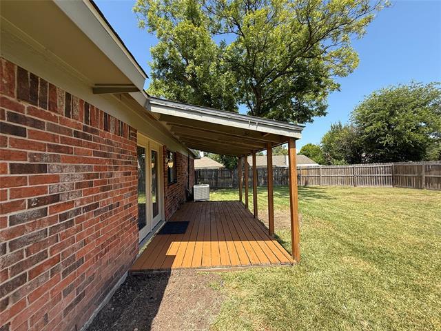 Building Photo - 1434 Lavendale Ln