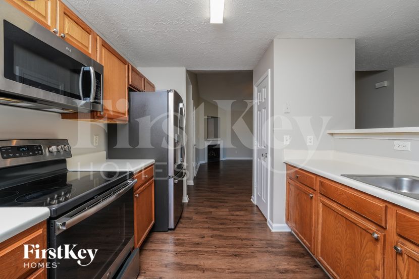 Building Photo - 526 George Tate Dr