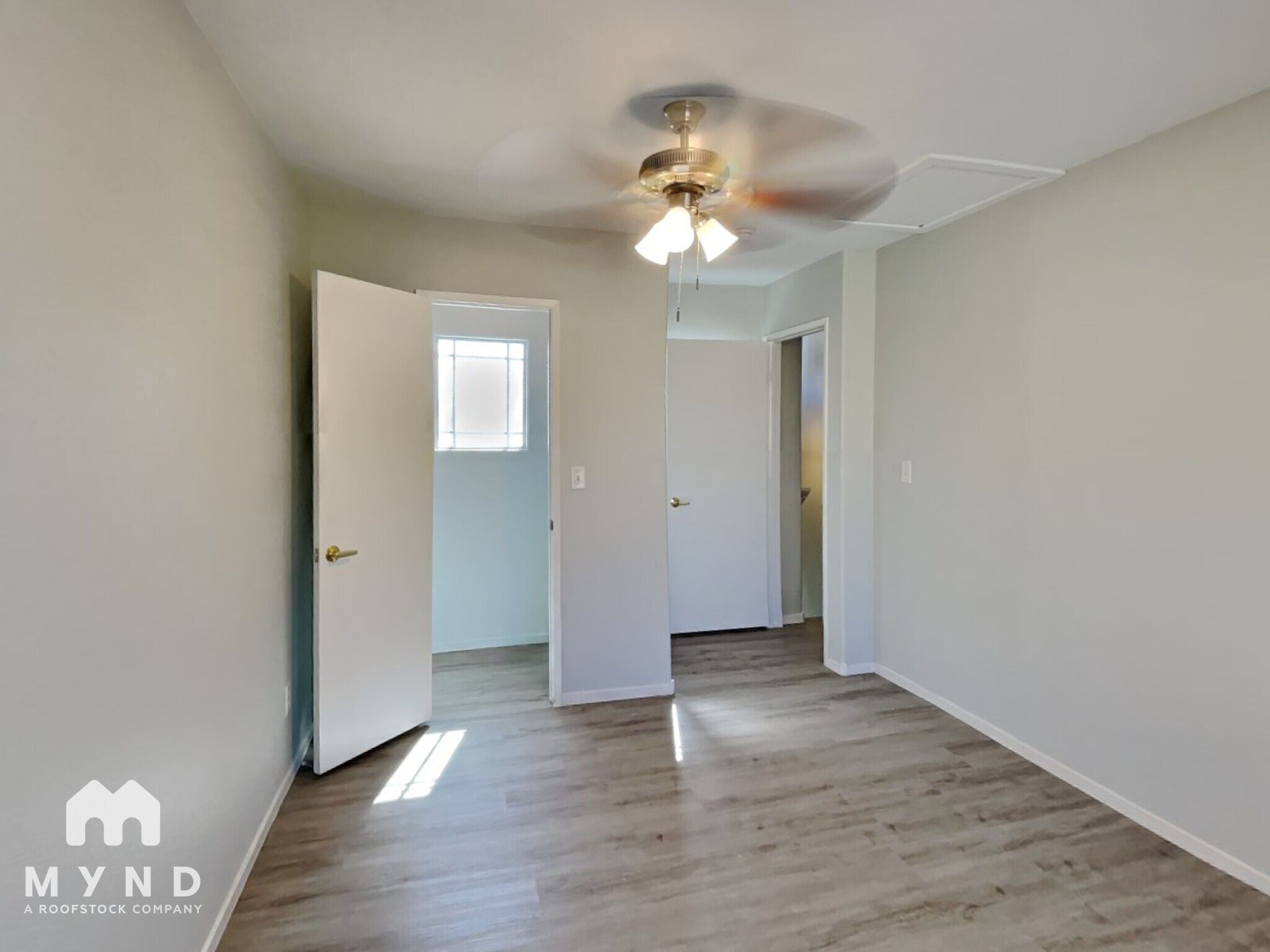 Building Photo - 2157 Clancy St