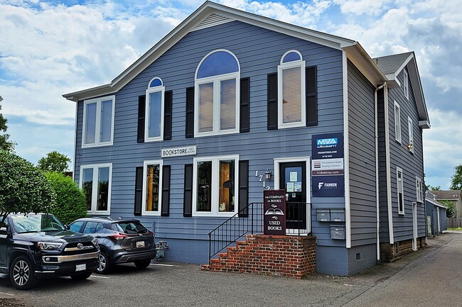 Building Photo - 1712 Mount Vernon Ave