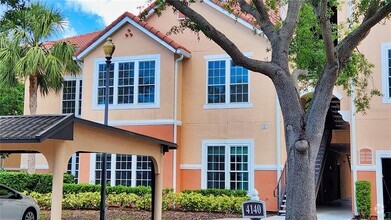 Building Photo - 4140 Central Sarasota Pkwy