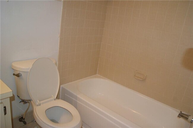 Building Photo - 3781 Cocoplum Cir