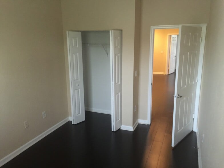 Building Photo - 3102 NW 24th Way