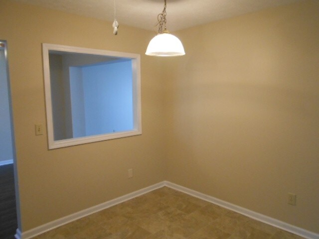 Building Photo - 12400 Bentwood Farms Dr