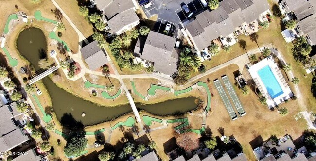 Building Photo - 218 White Sandy Dr