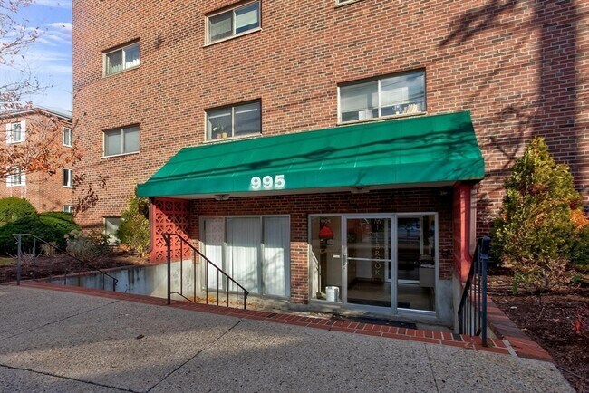 Building Photo - 995 Massachusetts Ave