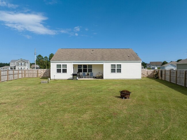 Building Photo - Charming 3-Bedroom Home for Rent in The Pr...