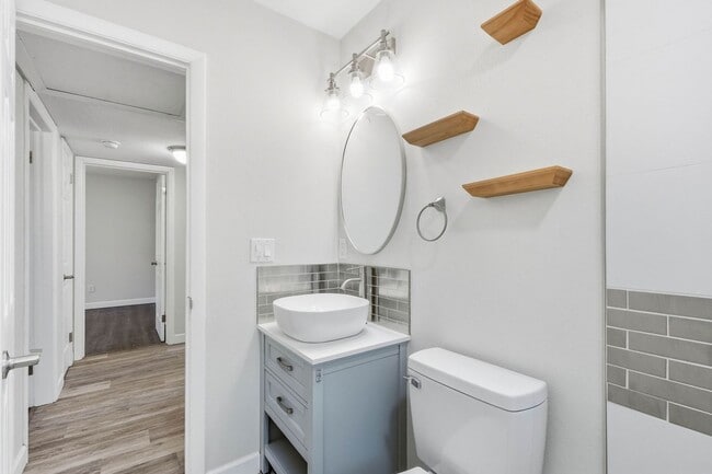 Building Photo - Section 8 Accepted! Beautiful Home in Largo - Spacious Backyard and Move-in ready! 3bed|2bath