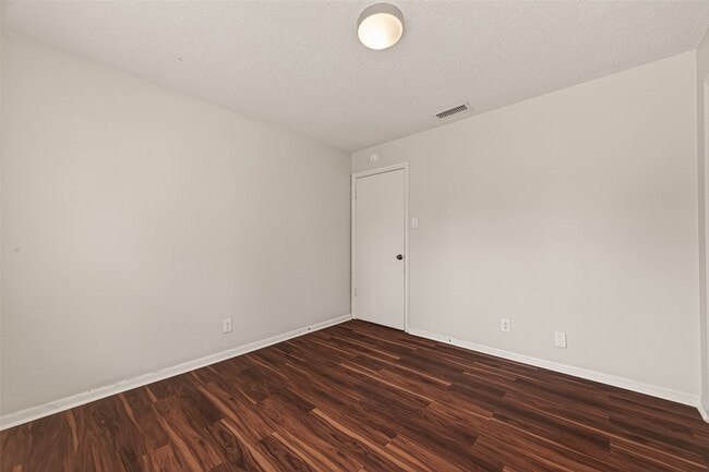 Building Photo - 14507 Ravenhurst Ln