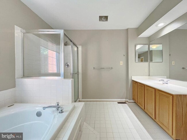 Building Photo - 10843 Alyssa Ln