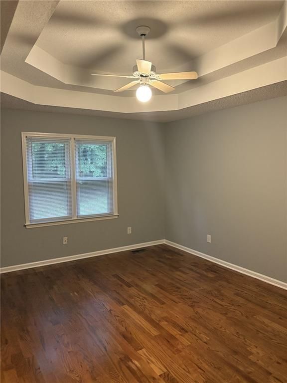 Building Photo - 5045 Bayberry Ct