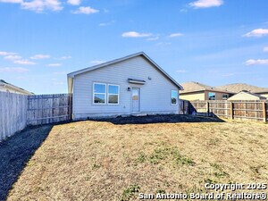 Building Photo - 506 Blue Stem Rd