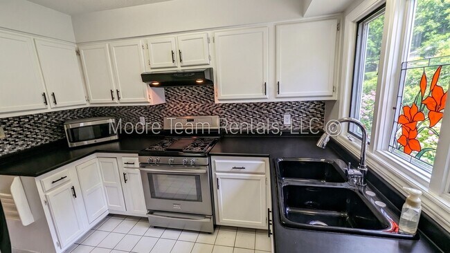 Building Photo - 471 Britton Creek Dr