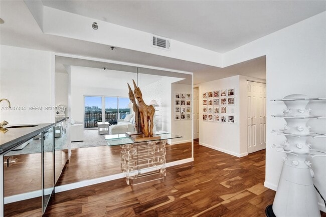 Building Photo - 1201 S Ocean Dr