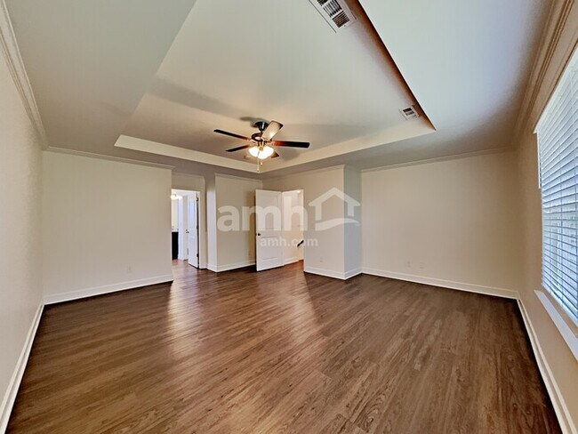 Building Photo - 4800 Horatio Ct