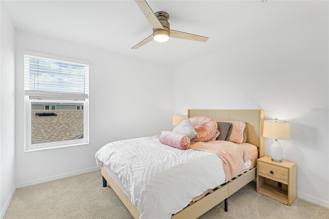 Building Photo - 1808 Fender Ln