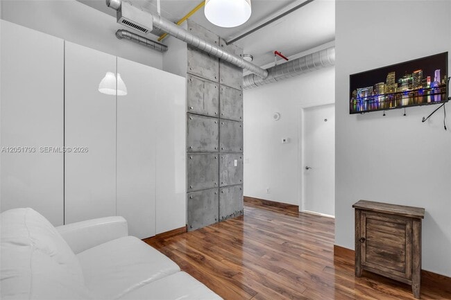 Building Photo - 3029 NE 188th St