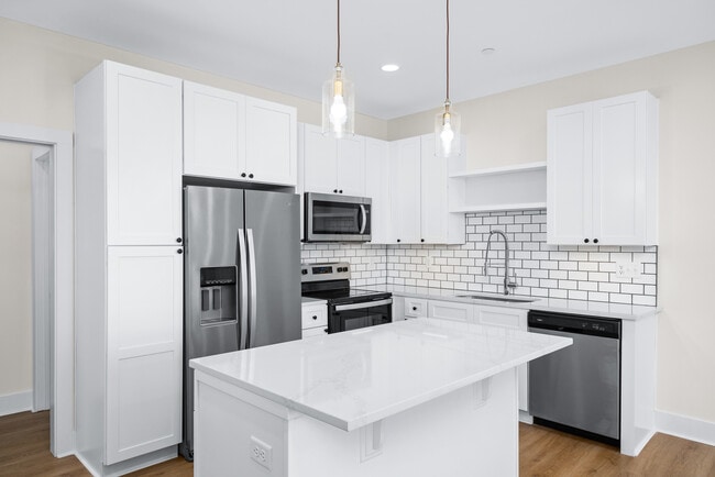 Building Photo - 1431 Spring Pointe Ln