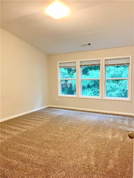 Building Photo - 2534 Winslow Ridge Dr NE