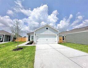 Building Photo - 10408 Sunny Petal Cir