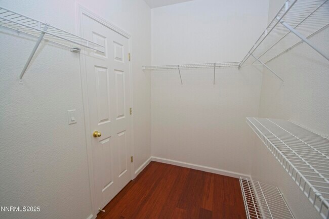 Building Photo - 1558 Teal Dr