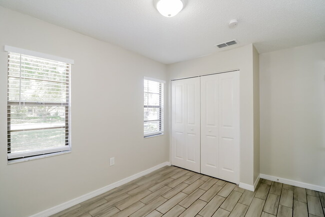 Building Photo - 4125 Chowen Dr