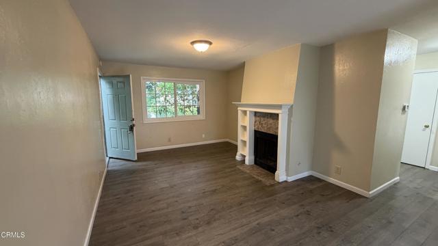 Building Photo - 116 E Ventura St