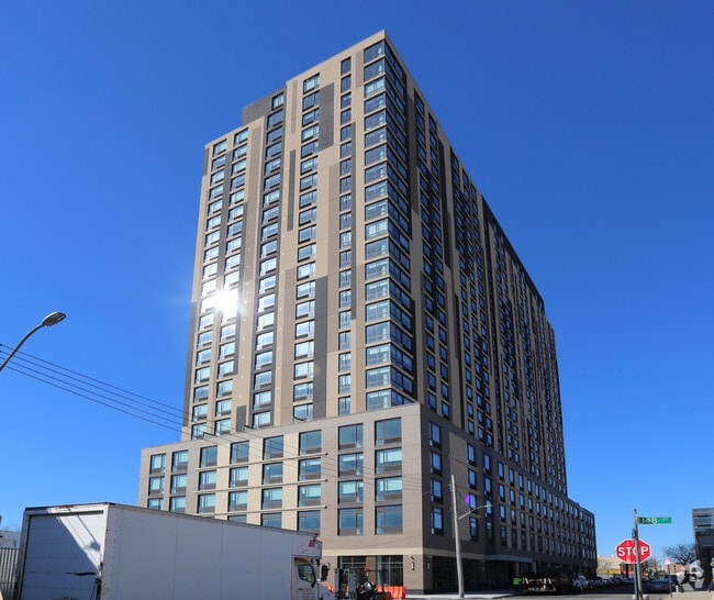 Alvista Towers 14736 94th Jamaica NY 11435 Apartment Finder