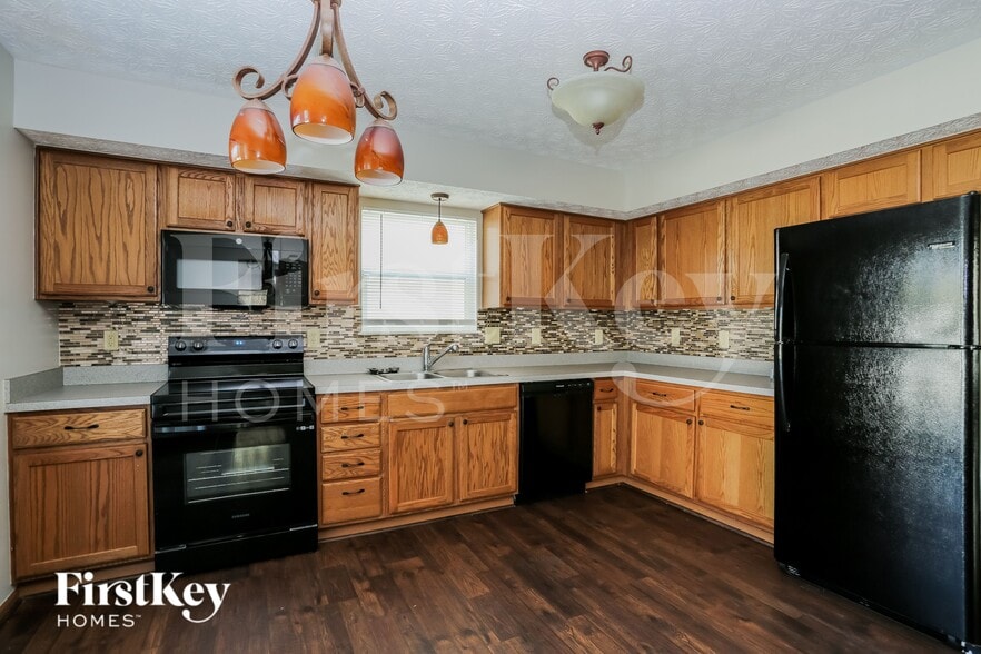 Building Photo - 1992 Dry Wash Rd