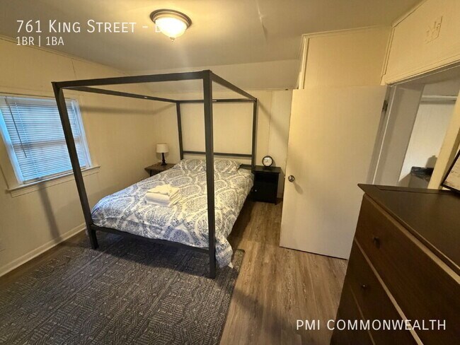 Building Photo - 761 King St