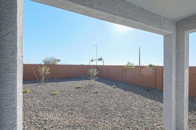 Building Photo - Brand New 5 Bedroom 2.5 Bath Home!