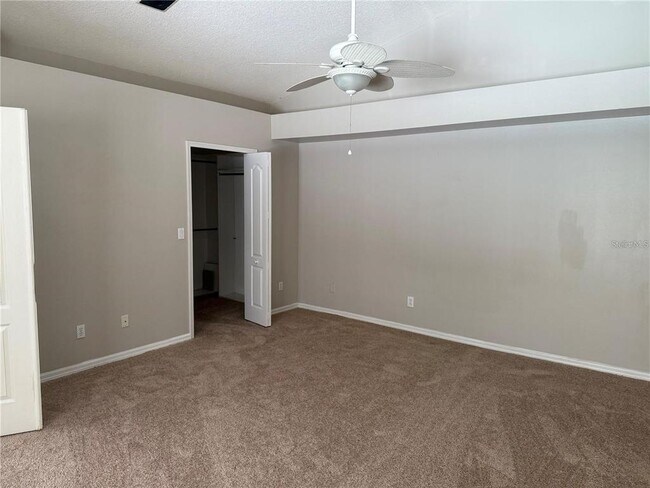 Building Photo - 10609 Chambers Dr