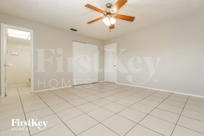 Building Photo - 2161 Tropic Ave