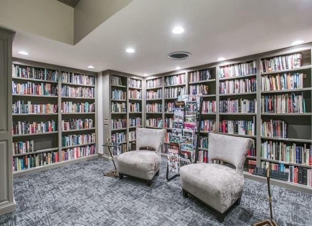 Building Photo - 3883 Turtle Creek Dr