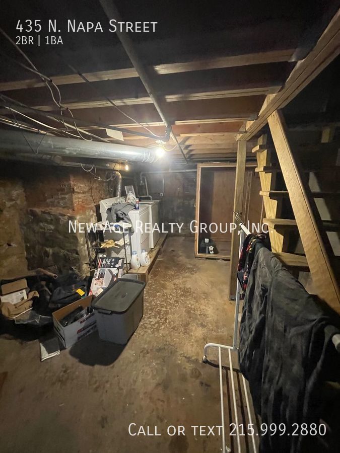 Building Photo - 435 N Napa St