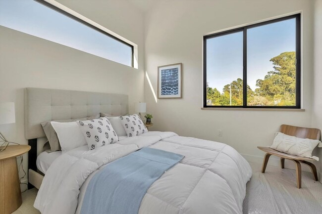 Building Photo - 103-109 Darlington