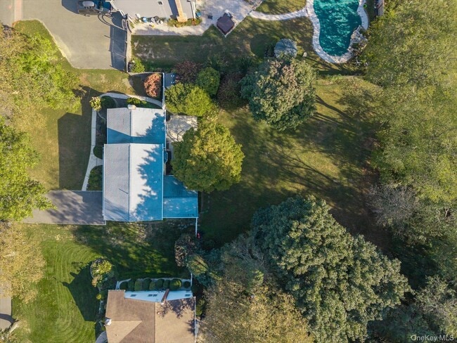Building Photo - 44 Frazer Dr