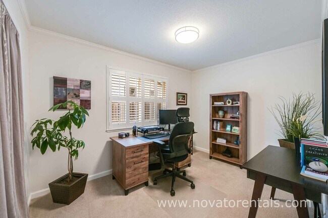 Building Photo - 44 Trish Dr