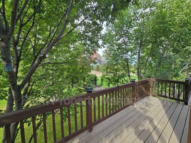 Building Photo - 15660 Sara Jo Ln