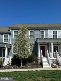 Building Photo - 1512 Schwinn St