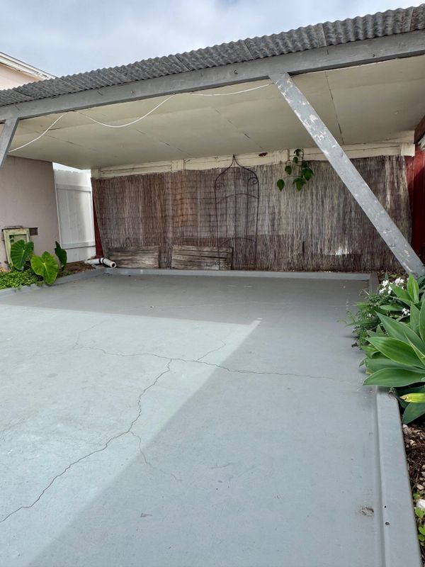 Building Photo - 803 Van Nuys St