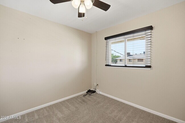 Building Photo - 3937 S Mill Ave