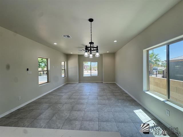 Building Photo - 3400 S Ave 7 E