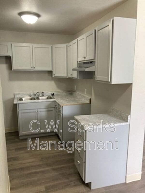 Building Photo - 3923 Dismount St