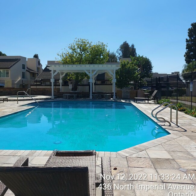 Building Photo - AVAILABLE NOW! Ontario Apt. in a gated com...