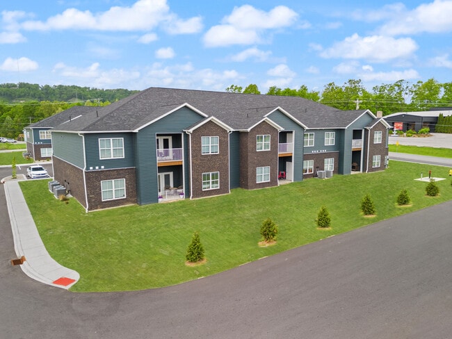 Building Photo - Adelyn Apartments