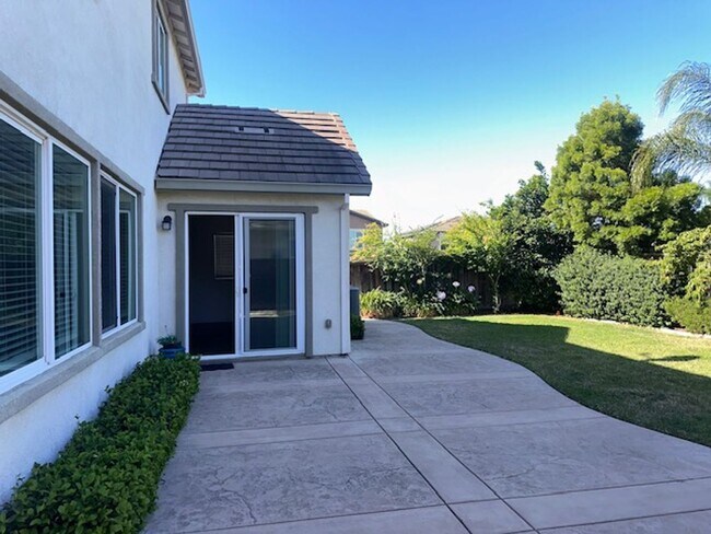 Building Photo - $500.00 off first full months rent - Beautiful home in River Island