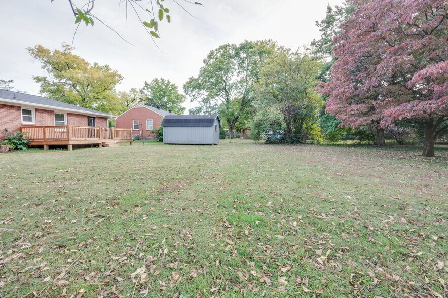 Building Photo - 5003 Hasty Dr