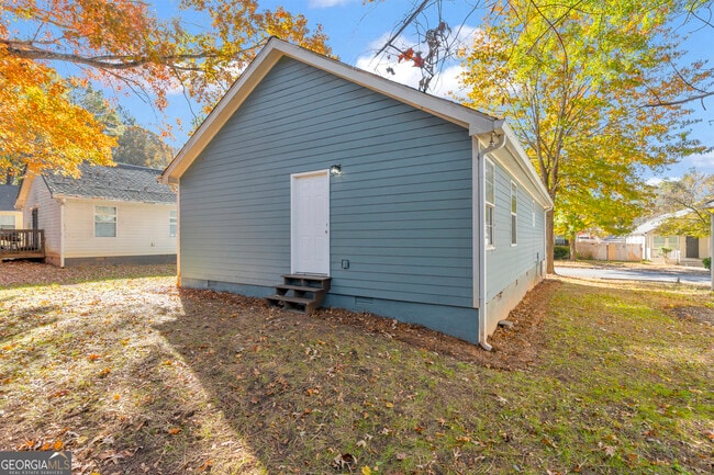 Building Photo - 1040 Thomasville Estates Dr SE