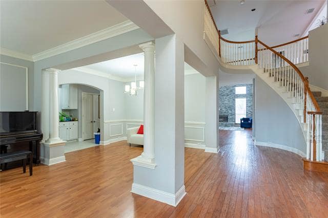 Building Photo - 4589 Spencer Dr